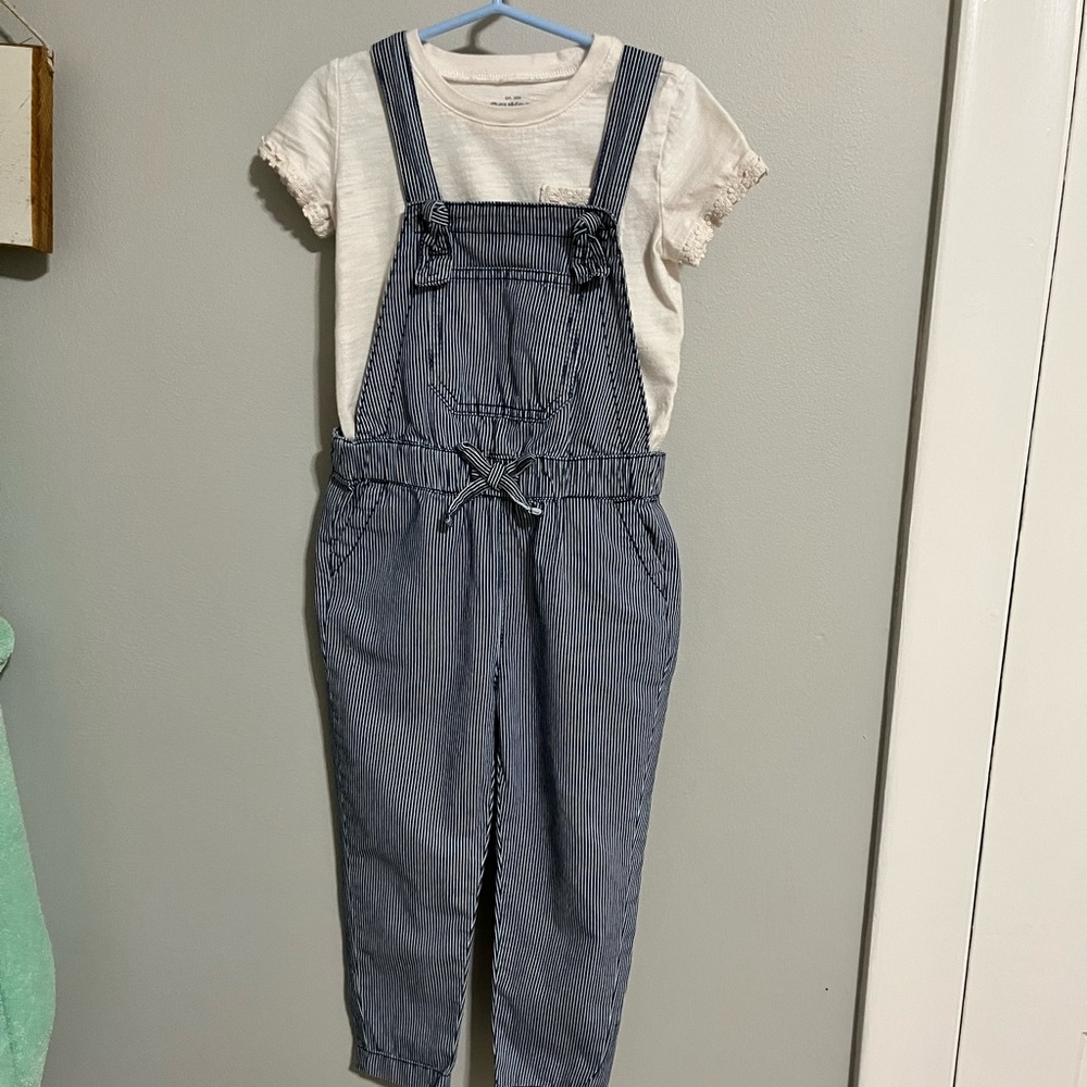 Osh Kosh B’gosh navy and white pinstripe overalls in 4T